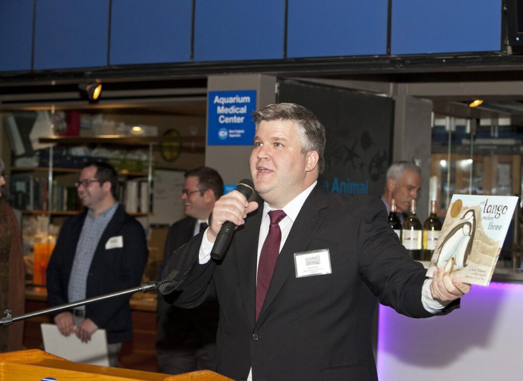 20120506_baglys-out-for-youth-gala-5