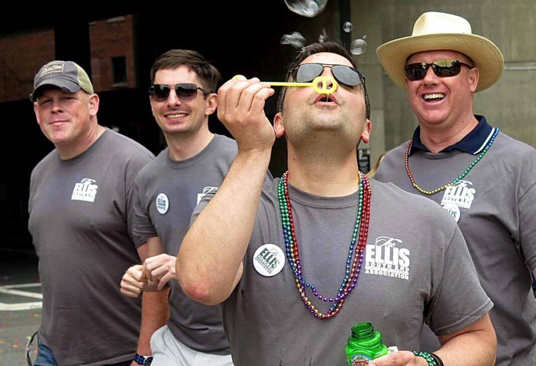 20160910_boston-pride-parade-20