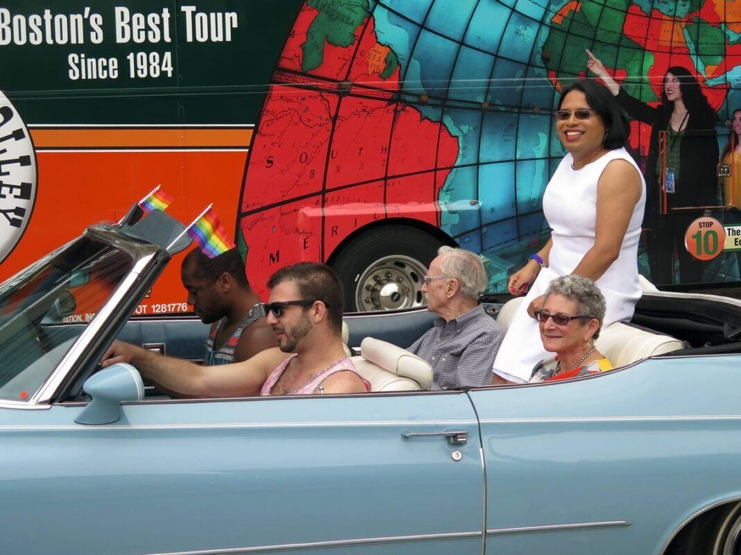 20160910_boston-pride-parade-8