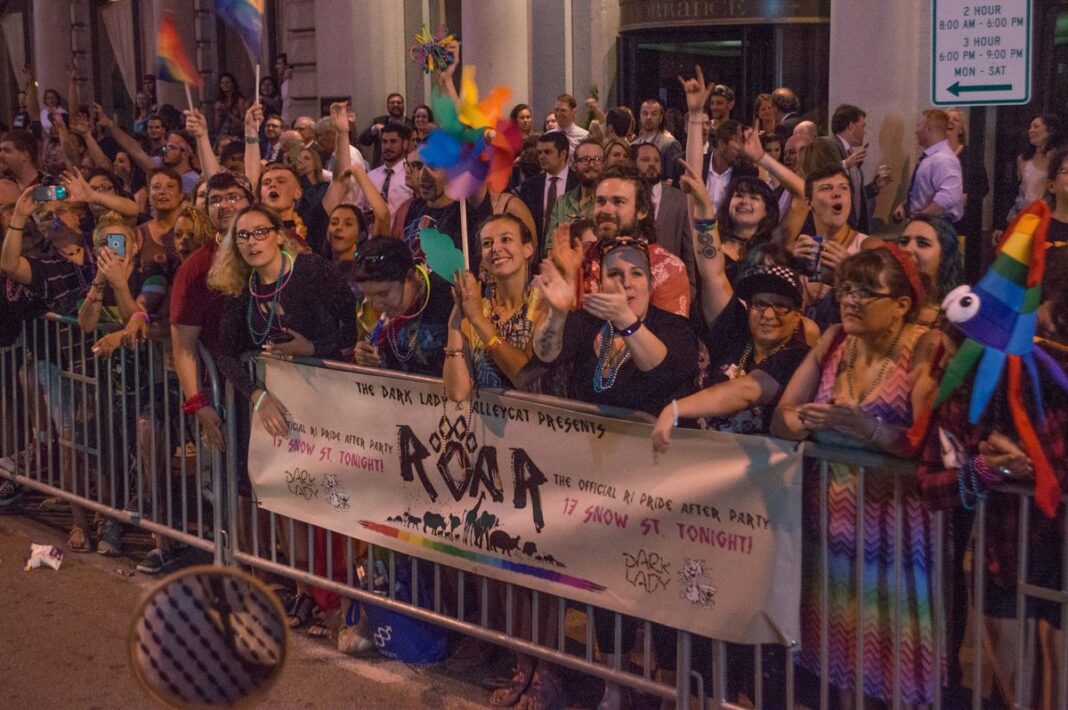 20160910_rhode-island-pridefest-illuminated-night-14