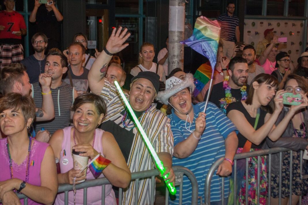 20160910_rhode-island-pridefest-illuminated-night-16