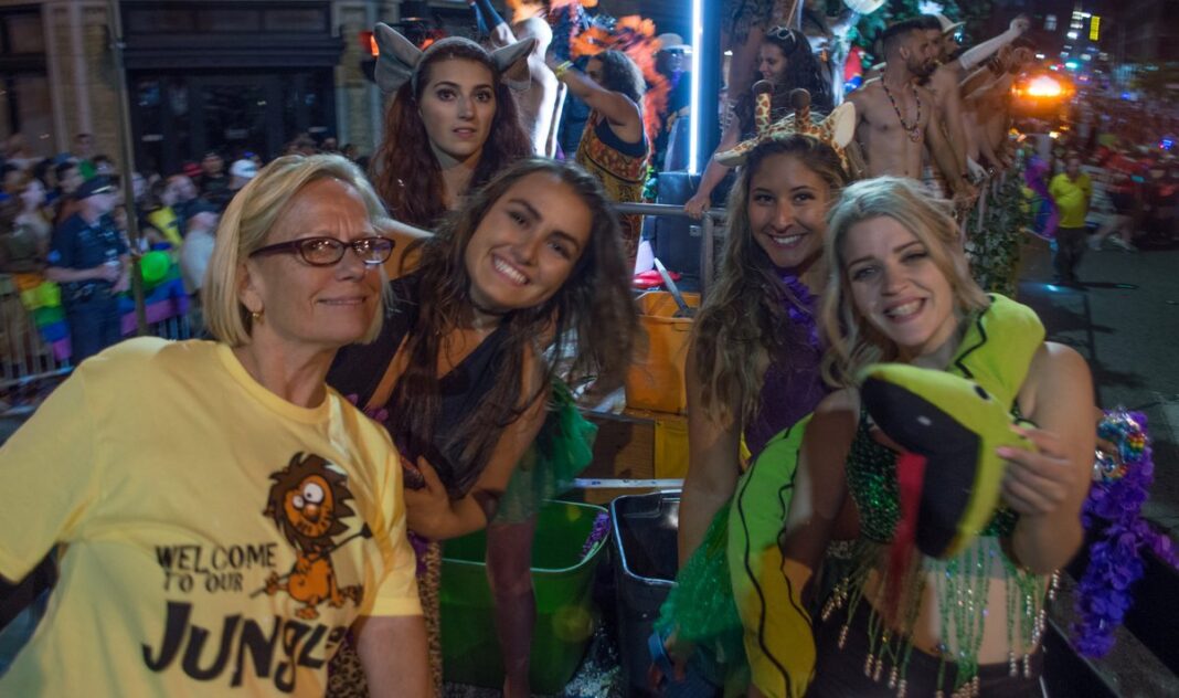 20160910_rhode-island-pridefest-illuminated-night-17