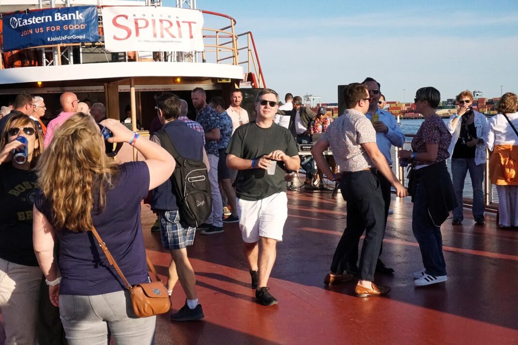 20190708_boston-spirit-summer-sunset-cruise-18