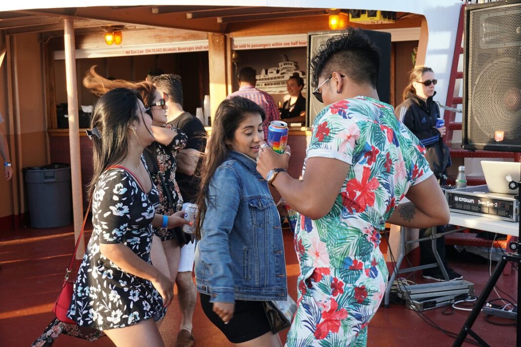 20190708_boston-spirit-summer-sunset-cruise-30