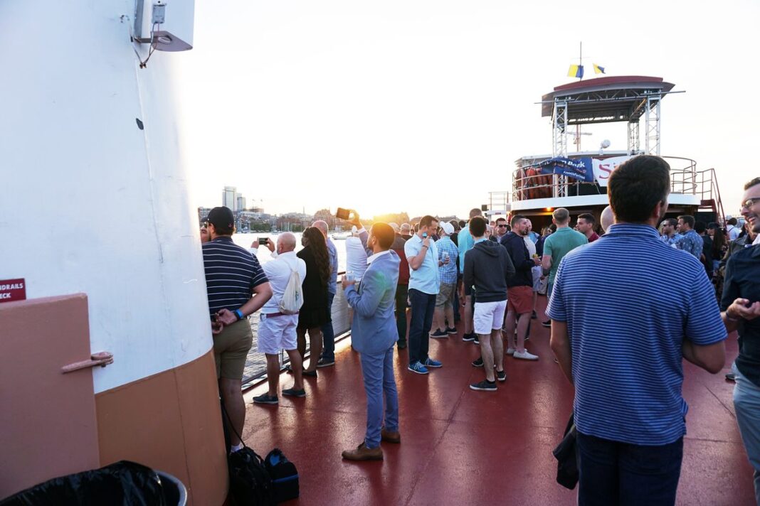 20190708_boston-spirit-summer-sunset-cruise-54