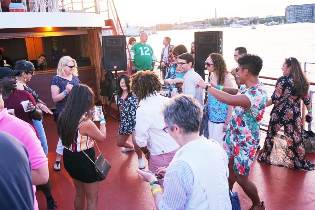 20190708_boston-spirit-summer-sunset-cruise-59