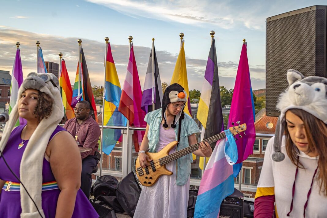 20191112_pride-new-haven-7