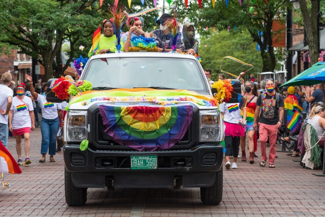 20211112_pride-vermont-parade-and-festival-5