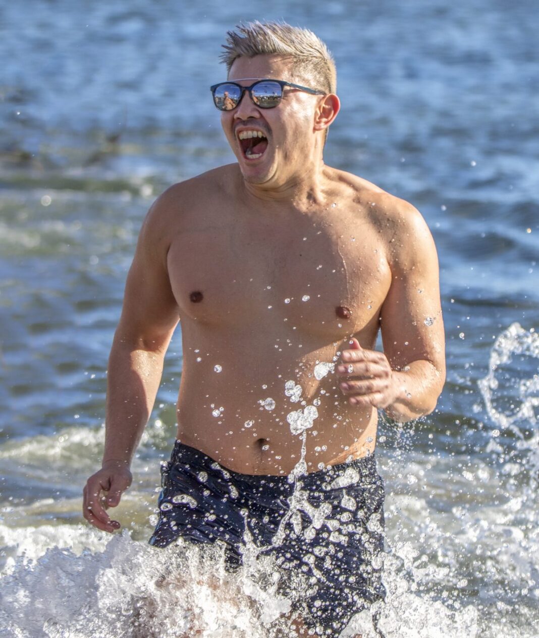 20230304_polar-bear-plunge-1