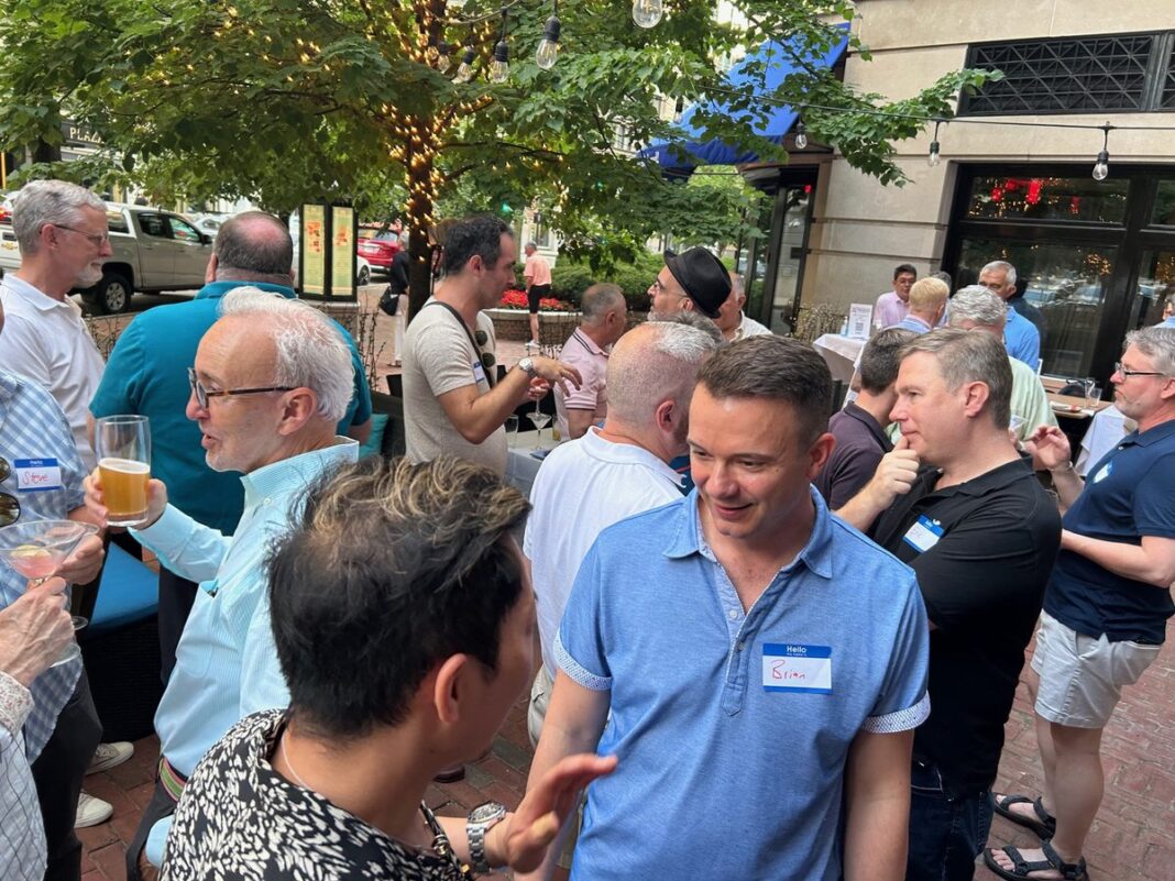 20240910_boston-gay-professionals-networking-event-12