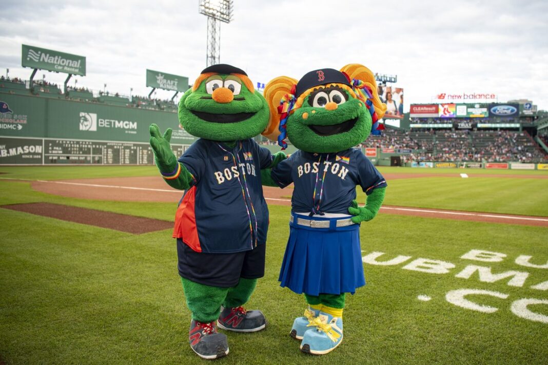 20240910_boston-red-sox-pride-night-3