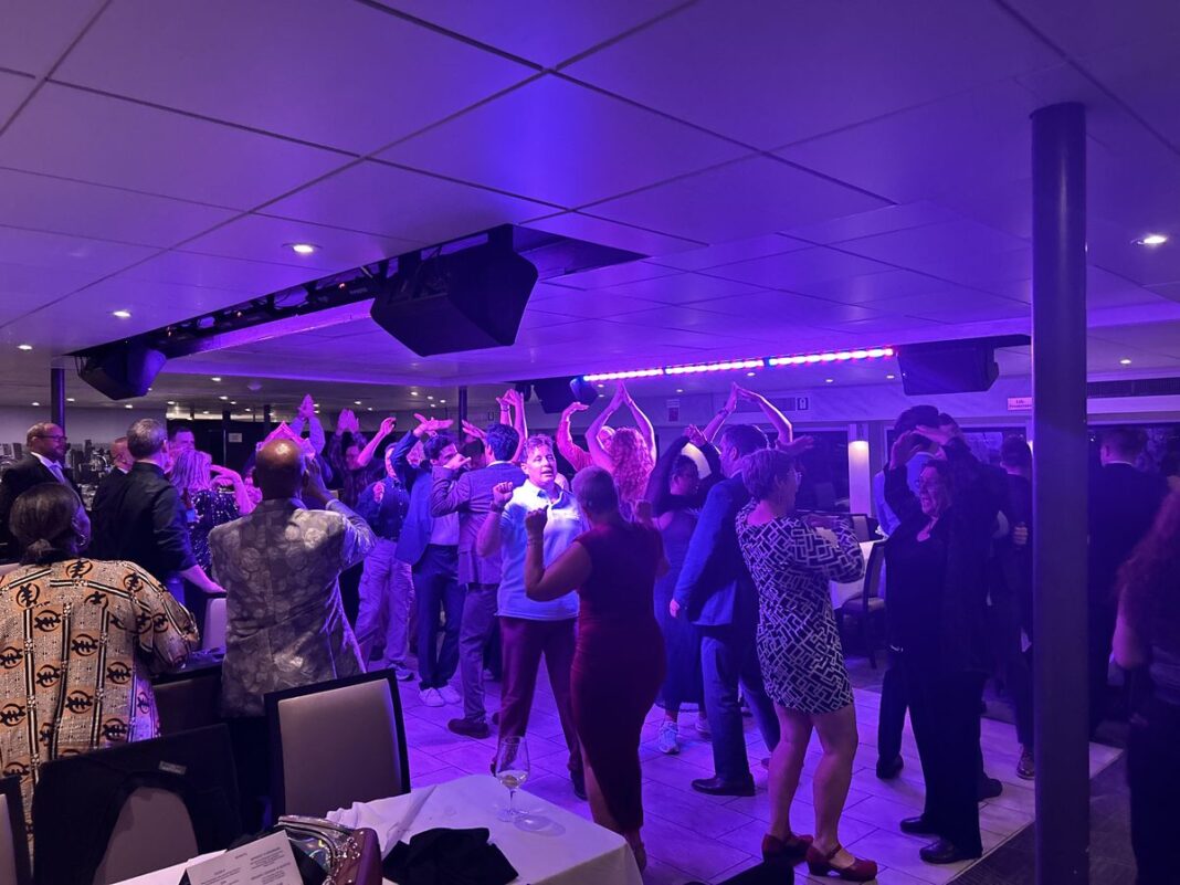 20241112_boston-spirit-prom-sunset-cruise-19