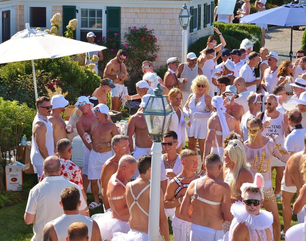 20241112_ptown-white-party-2024-9