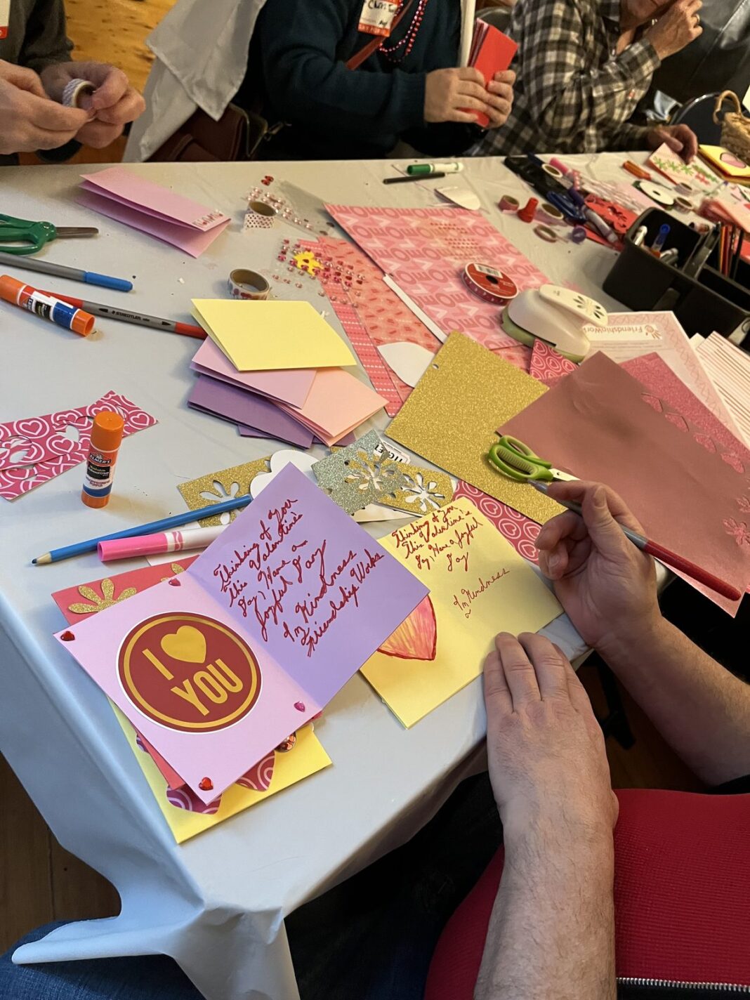 20250304_valentines-day-card-assembly-2