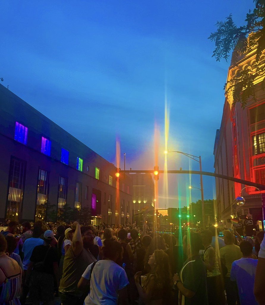 20250910_ri-pridefest-illuminated-parade-19